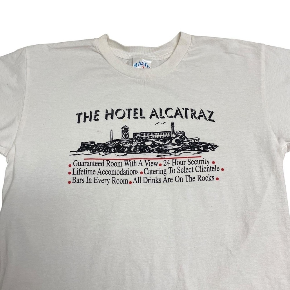 Vintage Hotel Alcatraz Graphic T-Shirt Large